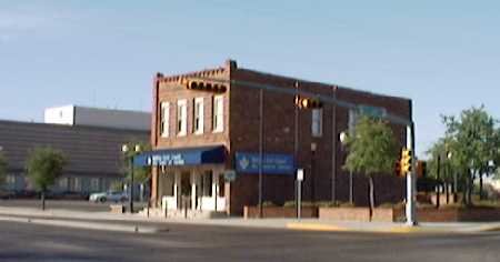 1998 View of Henderson Drug