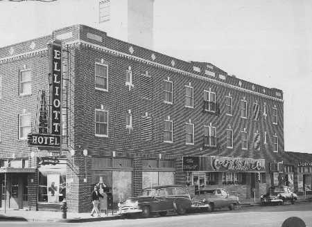 Elliott Hotel in 1927