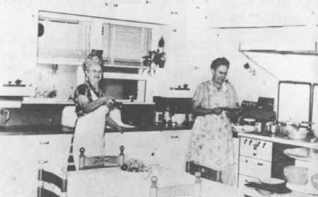 1937 modern kitchen
