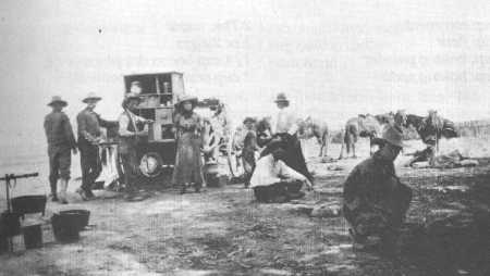 unknown ranch and 
people in 1900